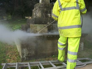 Steam cleaning in action © West Lavington Parish Council, 2010