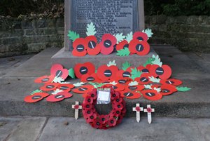 Morton war memorial © Morton Parish Council, 2011