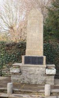 Shoreham war memorial after completion of works © Barbara Ide, 2010