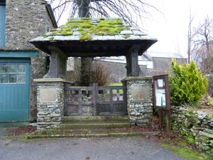 New Hutton war memorial lychgate © Yvonne Welch, 2011