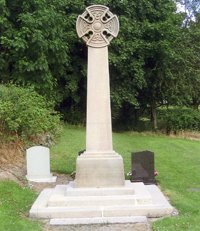 Henbury and Broken Cross war memorial © Henbury Parish Council, 2006