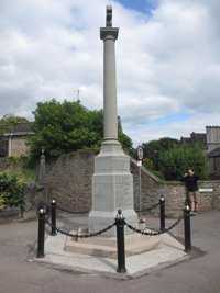 Lydney war memorial © Lydney Town Council 2015