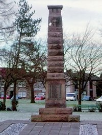 Leslie war memorial obelisk © Leslie Community Council