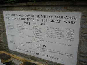 Markyate Roll of Honour war memorial after work © WMT, 2008