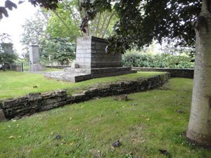 Charlton Mackrell war memorial © Charlton Mackrell PC, 2011