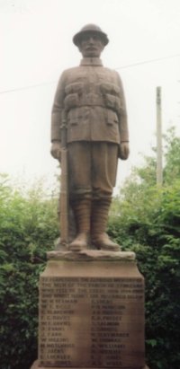 Craven Arms war memorial after work © WMT, 2000