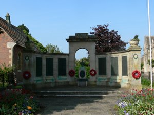 Prior to addition of plaques © Devizes Town Council, 2010