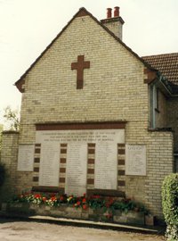 Burwell Cottage war memorial before additions © A Simpson 2003