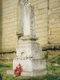 Leire war memorial © WMT, 2002 Leire war memorial © WMT, 2002
