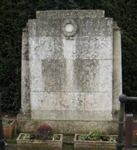 Memorial prior to cleaning with deposits obscuring inscriptions © Anthony Cooper, 2010