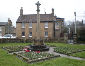 The memorial before cleaning © St Neots Town Council, 2010