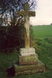 Tilbury-Juxta-Clare war memorial &copy; WMT 2003
