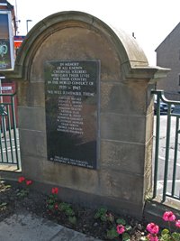 Churwell war memorial garden © A Brook 2009