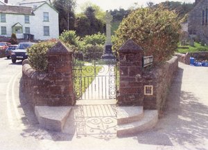 Combe Martin war memorial after work &copy; N Tossell 2006