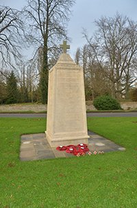 Sutton Courtenay war memorial © Sutton Courtenay Parish Council 2015