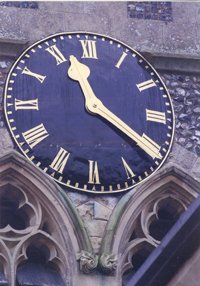 Therfield war memorial clock © Therfield PC, 2013