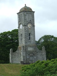 Helmsdale war memorial clock tower © V. Leiper, 2010