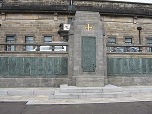 Kirkcaldy war memorial after grant works © Fife Council 2011