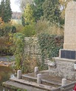 Shoreham war memorial © Barbara Ide, 2010