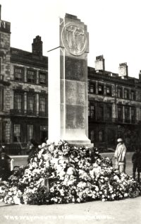 Weymouth war memorial © Farthing Collection