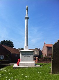 Bempton war memorial &Acirc;&copy; Bempton Parish Council 2014