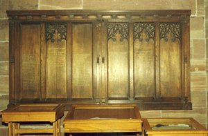 Atherton war memorial &copy; Atherton and Hindsford PCC, 2005
