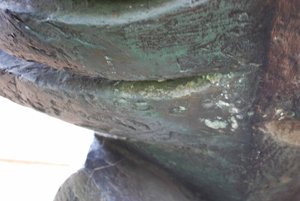 Condition of the bronze sculpture before works © IBMT, 2012