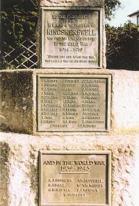 Kingskerswell memorial before work © Kingskerswell Parish Council, 2005