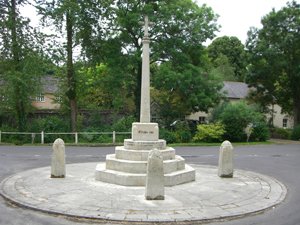 Over Wallop war memorial &copy; D Nicol 2009