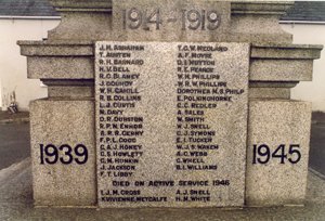 Liskeard war memorial © WMT 2002