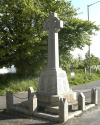 Blackwater war memorial before work &copy; War Memorials Trust, 2005