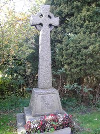Elsham war memorial cross &copy; Mrs Marigold Vodden, 2010