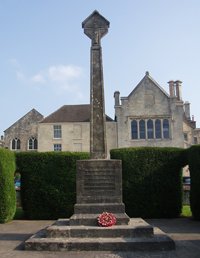 Painswick war memorial © WMT, 2008