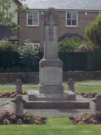 Flackwell Heath  war memorial before work © Chepping Wycombe PC, 2008