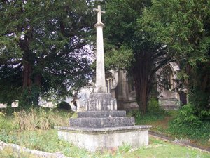 West Lavington war memorial prior to cleaning © West Lavington Parish Council, 2010