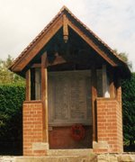 Goodrich and Welsh Bicknor war memorial © Goodrich and Welsh Bicknor Group Parish Council, 2000