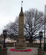 Stirling war memorial after work 2015