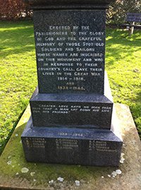 Stotfold war memorial before works ©Stotfold Town Council 2014