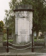 Bethseda war memorial before work © RBL Bethseda, 2005