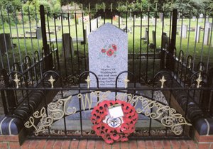 Waddington war memorial © T Stubbs 2009