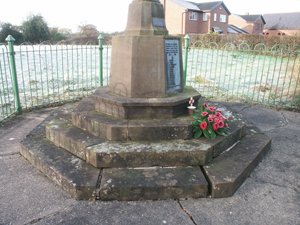Tallarn Green war memorial before conservation and repair works © The Willington Worthenbury Community Council, 2007