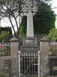 Orleton war memorial before conservation work © G J Secker, 2009