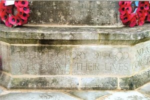 Minster Lovell war memorial before work © Minster Lovell Parish Council, 2008