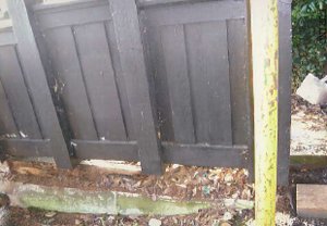 Cropwell Butler lychgate © Cropwell Butler Parish Council, 2009