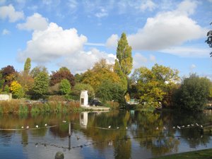 Carshalton Minster war memorial &copy; M. Shorthouse, 2009