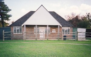 Horsted Keynes war memorial © Horsted Keynes Parish Council 2005