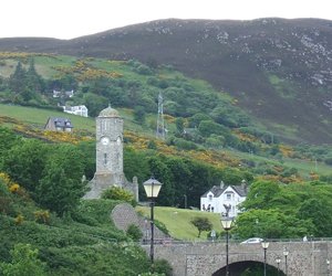 Helmsdale war memorial clock tower © V. Leiper, 2010