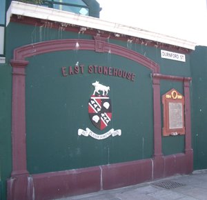 Stonehouse war memorial plaque &copy; Mr Alan Francis Graveley, 2010