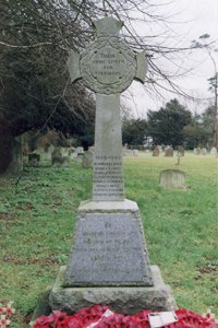 Bacton war memorial cross © Roland F W Buggey, 2011