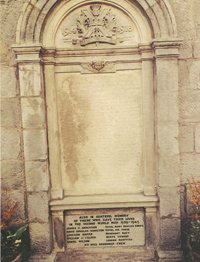 Avendale Old Parish war memorial after work © A Daly, 2014 